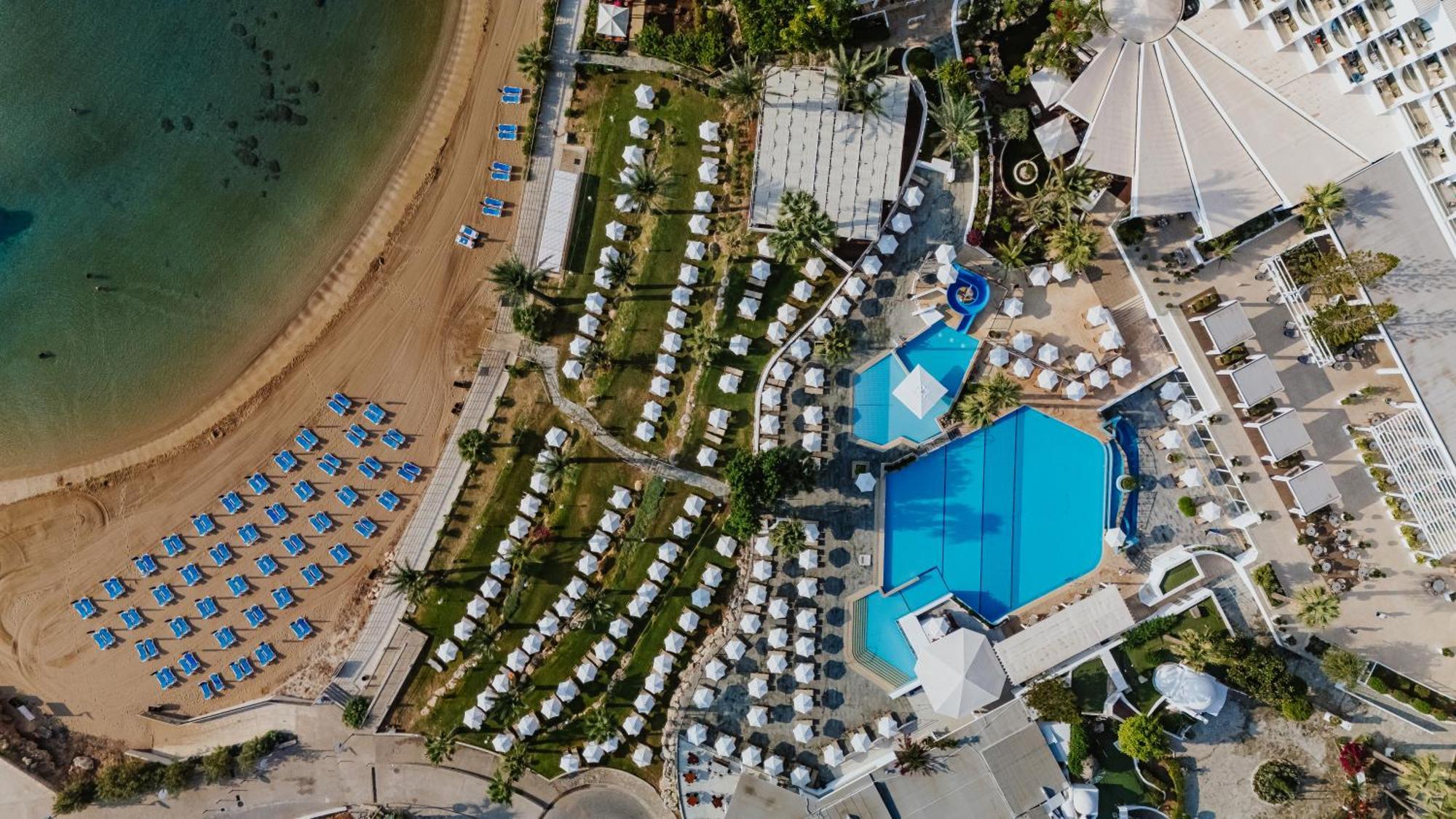 Semesteranläggning (resort) Golden Coast